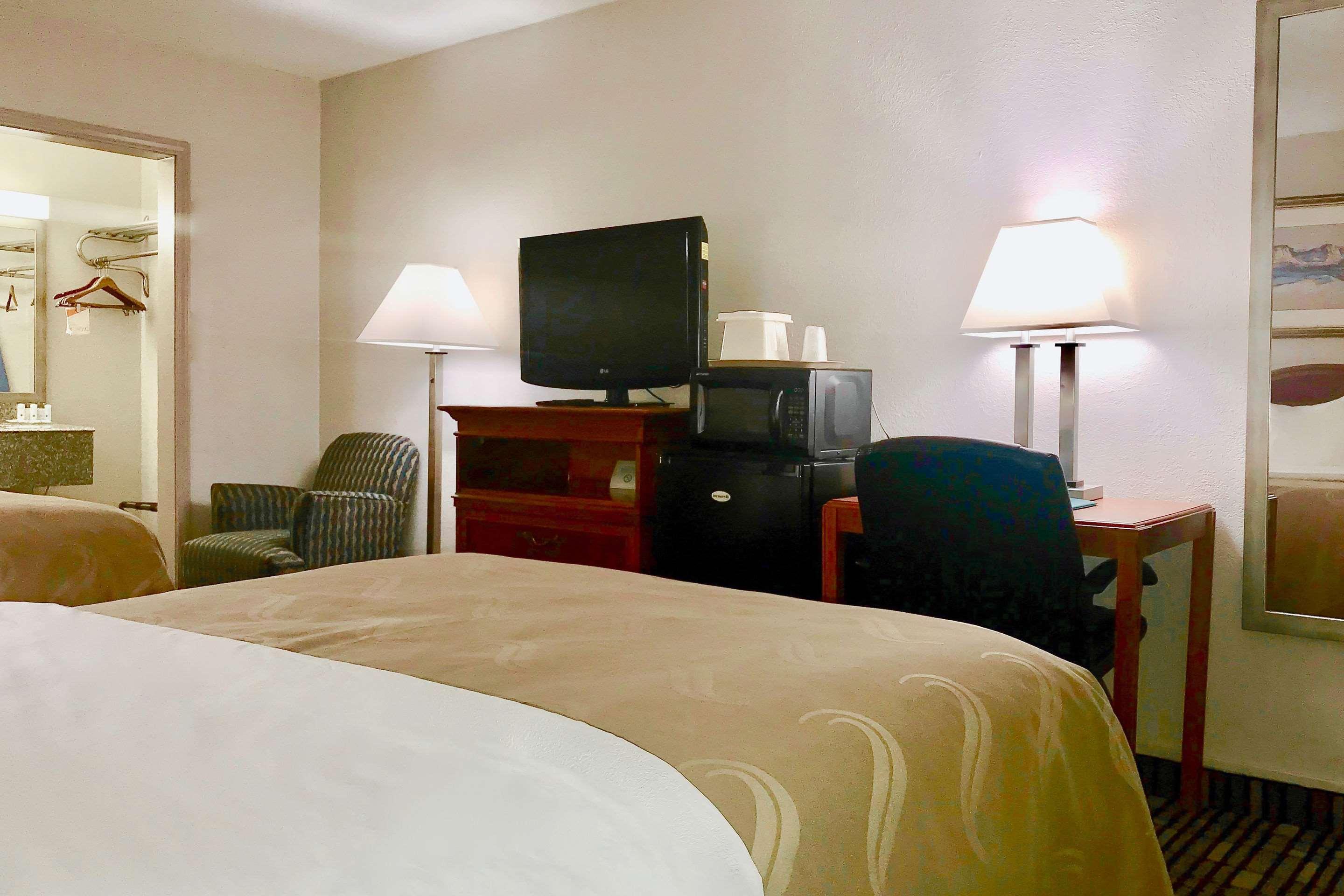 Quality Inn Tucumcari Exterior photo