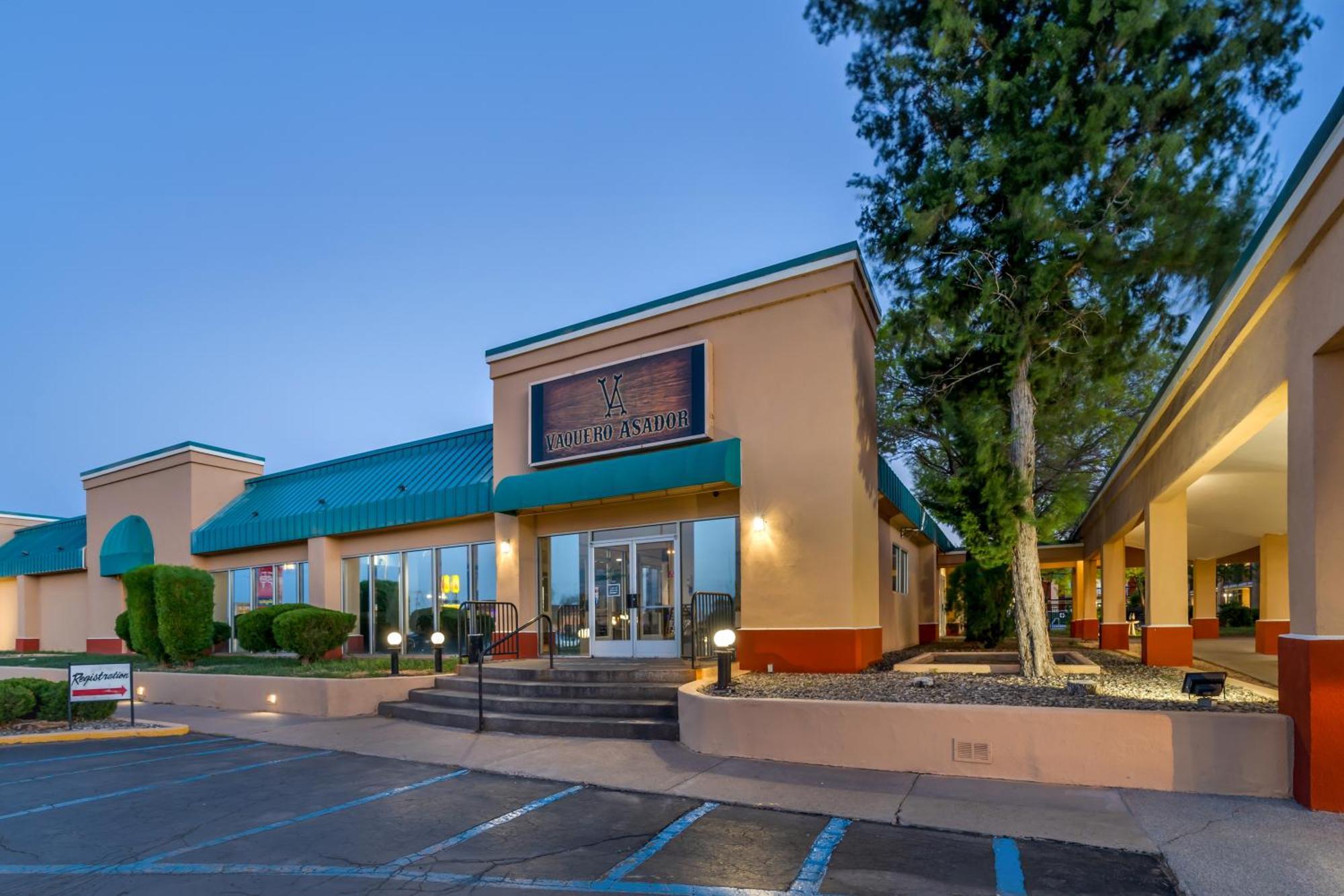 Quality Inn Tucumcari Exterior photo